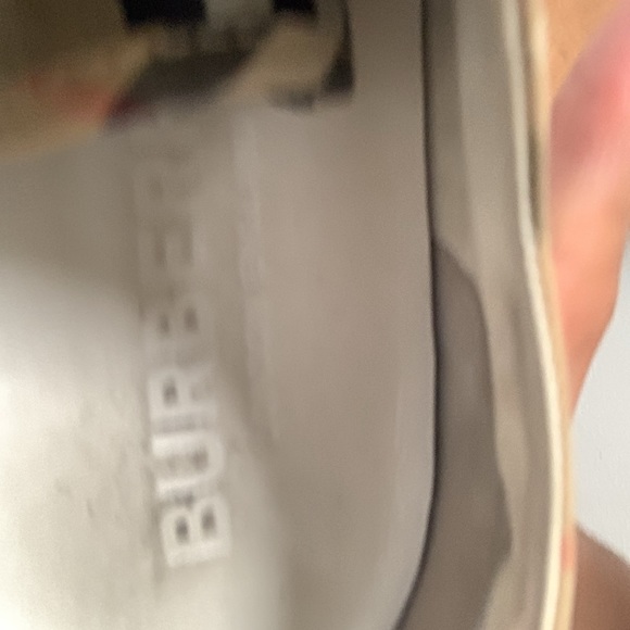 The Burberry in good condition I just need a some new shoes - Picture 5 of 16